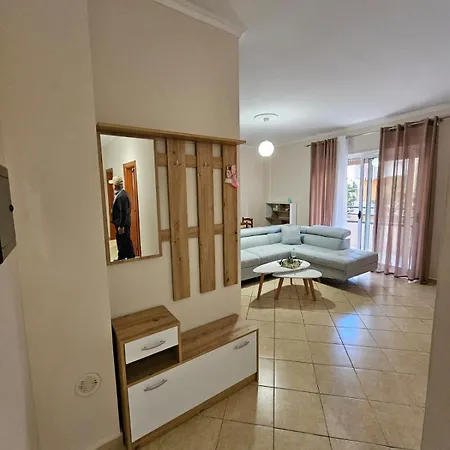 דירה Apartment *